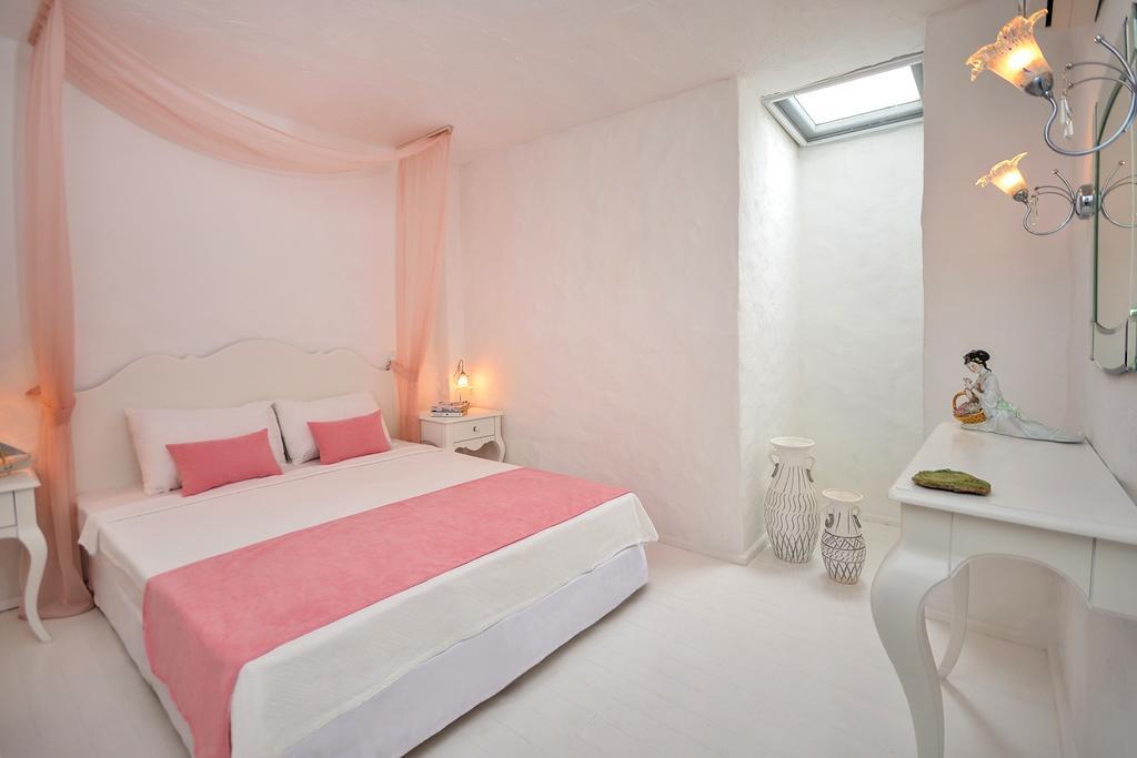Balambaka Hotel - Alaçatı Esterno foto